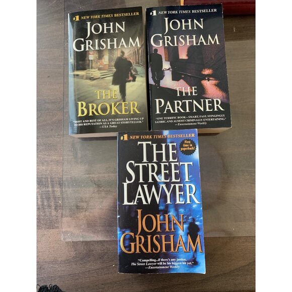 John Grisham Paperback Book Bundle Broker Partner Street Lawyer - Picture 1 of 4